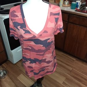 5/2021 vs pink perfect tee